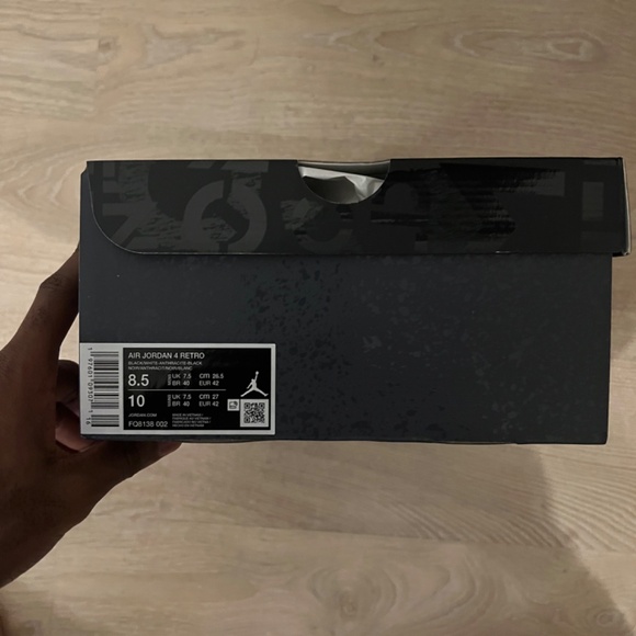 Jordan Rétro 4 Fear - Picture 3 of 3